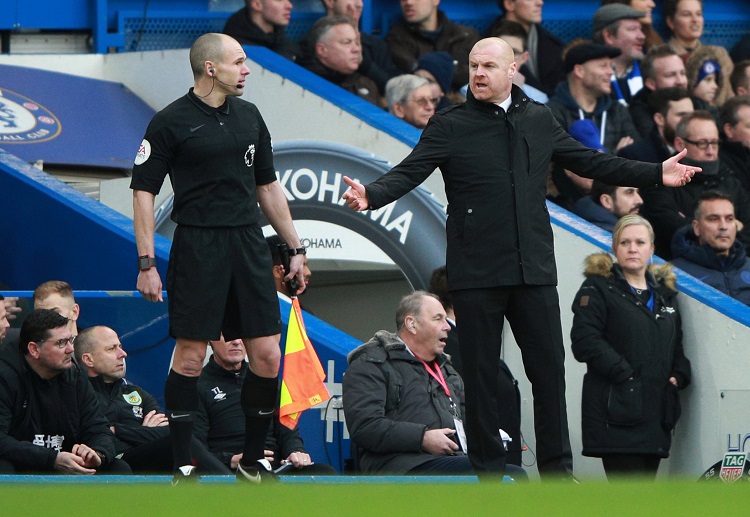 Premier League: đoàn quân của HLV Sean Dyche đã rơi xuống vị trí thứ 14 trên BXH với 27 điểm.