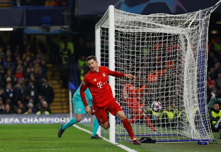 Robert Lewandowski helps Bayern Munich in sealing a dominating 0-3 win against Chelsea in Champions League