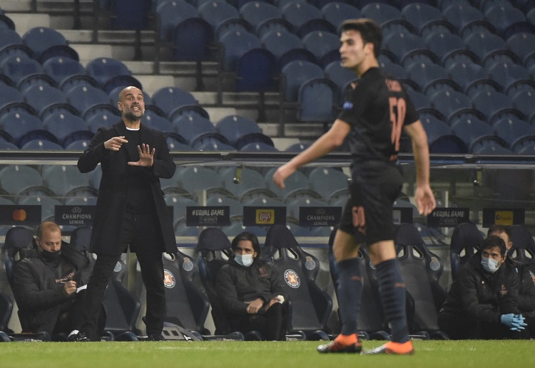 UEFA Champions League: Bước sang hiệp 2, thế trận vẫn thuộc quyền kiểm soát của Man City.