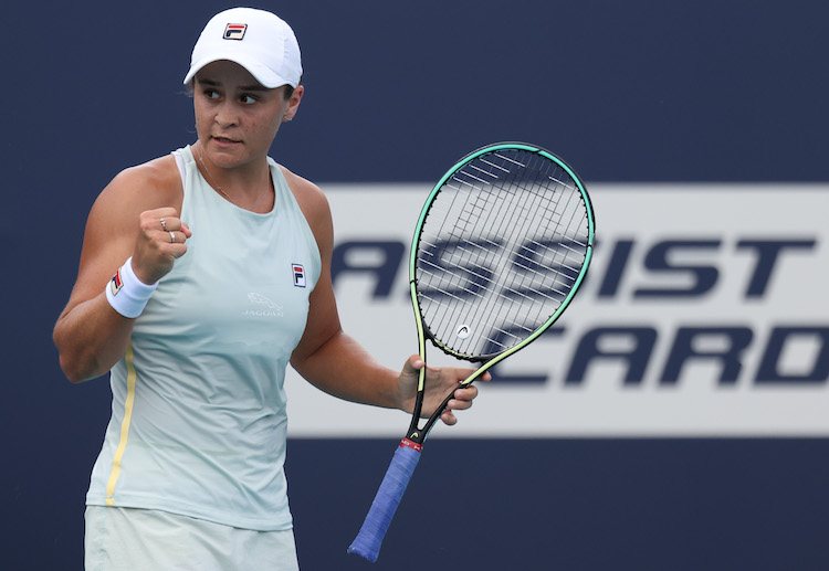 Ashleigh Barty giành vé vào tứ kết Miami Open 2021