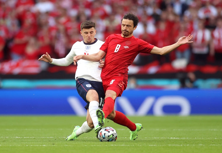 欧洲杯 丹麦的德莱尼正在进球