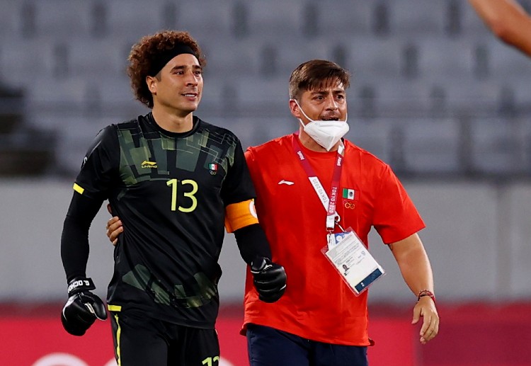 ၂၀၀၄ အေသင် အိုလံပစ်မှာ ပါဝင်ကစားခဲ့ပေမယ့် ရွှေတံဆိပ်ဆုနဲ့ လွဲချော်ခဲ့ရတဲ့ အိုချိုအာ အနေနဲ့ လက်ရှိ မက္ကဆီကို ယူ-၂၃ အသင်း ၂၀၂၀ အိုလံပစ် ရွှေတံဆိပ်ဆု ကို ပစ်မှတ်ထားနေတယ်လို့ ပြောကြားထားခဲ့ပါတယ်။