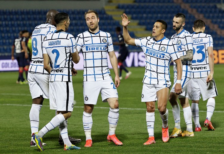 Inter Milan giành được Scudetto lần thứ 19 tại Serie A 2021.