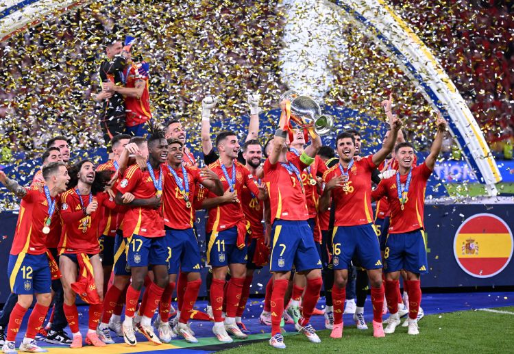 스페인은 이번 시즌 UEFA 네이션스리그에서 리그A 4조 선두로서의 자리를 지켜내려 한다.