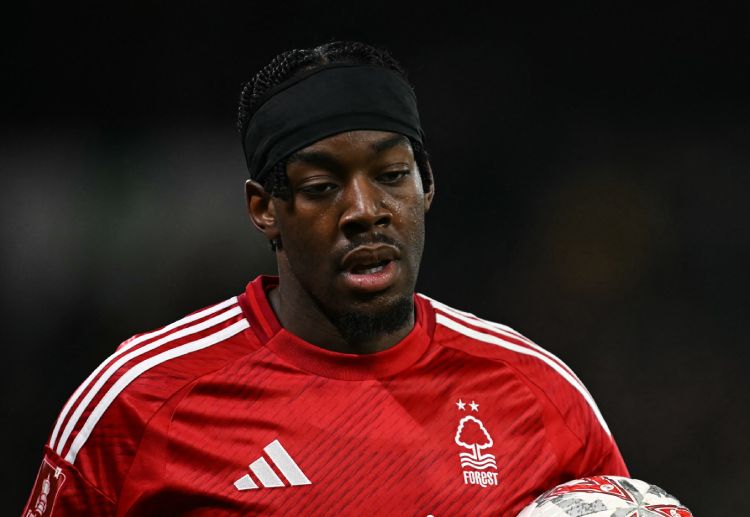 프리미어리그: 노팅엄 포레스트의 안토니 엘랑가는 맨체스터 유나이티드에서 뛰었다