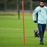 အာဆင်နယ် ကတော့ နယ်သာလန် ကလပ် ပီအက်စ်ဗွီကို နှစ်ကျော့ပေါင်း ၉-၃ ရလဒ်နဲ့ ပြတ်ပြတ်သားသား အနိုင်ရပြီး ချန်ပီယံလိဂ် ကွာတားဖိုင်နယ်ကို တက်လှမ်းလာခဲ့တာ ဖြစ်ပါတယ်။