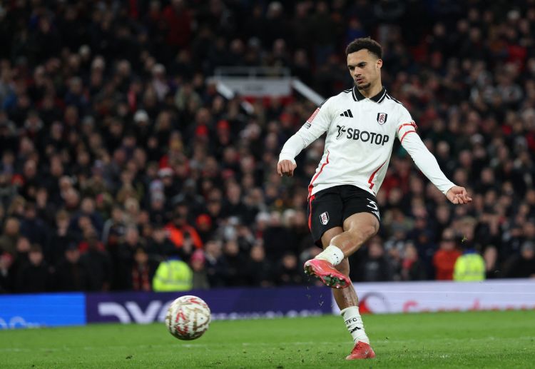 လစ်ဗာပူးလ်ဟာ ဒီရာသီမှာ ဖလား ၄ လုံး အောင်မြင်မှုကို မျှော်လင့်ခဲ့ပေမယ့်လည်း အခု နောက်ဆုံး မှာတော့ ပရီးမီးယားလိဂ် နဲ့ပဲ ကျေနပ်ရဖို့ များနေခဲ့ပြီ ဖြစ်ပါတယ်။