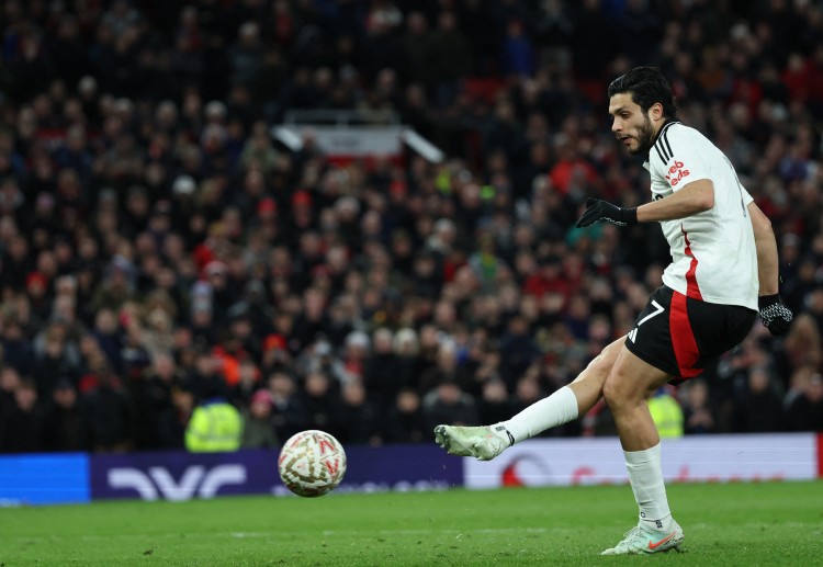 英超联赛 富勒姆阵中，劳尔-希门尼斯是球队在锋线上的依仗，本赛季他已打入10球，稳居队内射手榜首位。