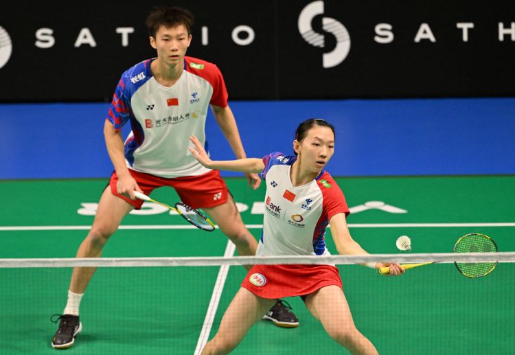 亚洲羽毛球锦标赛 轻骑过关