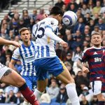 英超联赛 客场作战的纽卡斯尔遭遇判罚风波，与布莱顿鏖战后1比1收场。