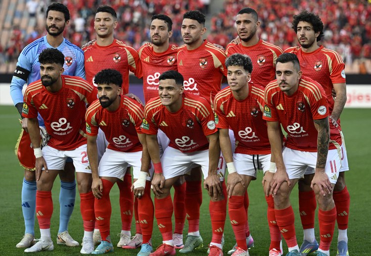 အဲလ်အာလီဟာ ဖီဖာ ကလပ် ကမ္ဘာ့ဖလား ပြိုင်ပွဲကို ၁၀ ကြိမ် ကစားခဲ့ဖူးပြီး ဒီပြိုင်ပွဲ သမိုင်းတစ်လျှောက် တခြားသော ကလပ်တွေထက် ပိုတဲ့ အကြိမ်အရည်အတွက်လည်း ဖြစ်ပါတယ်။