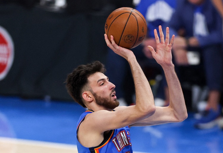 NBA: Holmgren ký hợp đồng trị giá 250 triệu USD với OKC