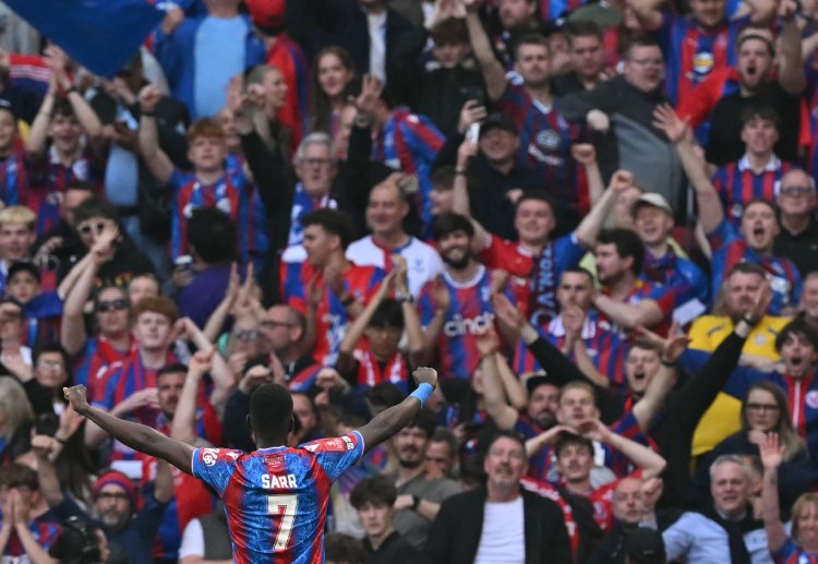 Crystal Palace đá trận Giao hữu câu lạc bộ với Augsburg