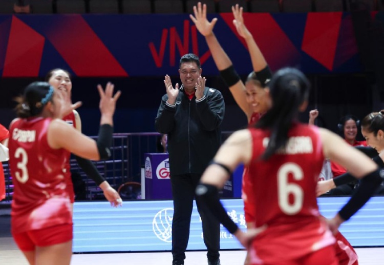 เกียรติพงษ์ รัชตเกรียงไกร นำลูกทีมซ้อมเข้มก่อนลุย วอลเลย์บอล เนชั่นส์ ลีก 2025 สนาม 3