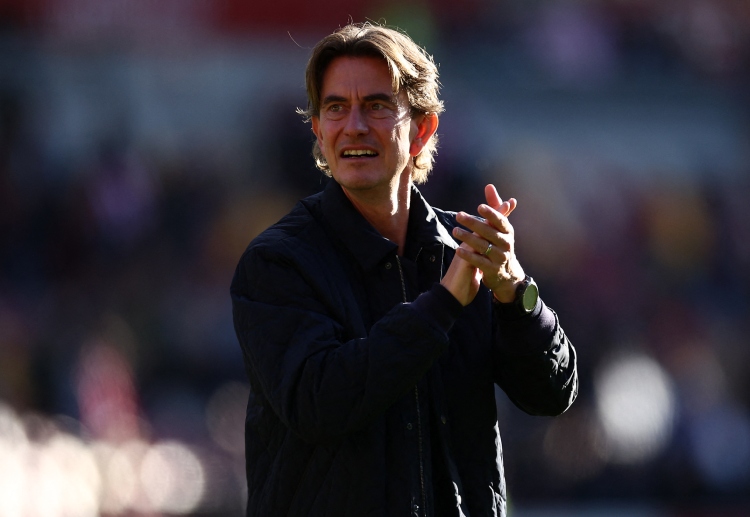 ပရီးမီးယားလိဂ် ထိပ်သီး ကလပ် နှစ်သင်းရဲ့ အနီးစပ်ဆုံး ထိပ်တိုက်တွေ့ဆုံမှုတွေကို ပြန်ကြည့်ရင် အာဆင်နယ်က အသာရနေတာ တွေ့ရပါလိမ့်မယ်။