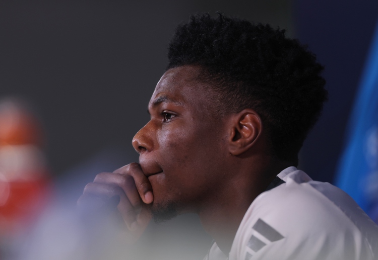 လာလီဂါ ကလပ် ရီးရဲလ်မက်ဒရစ် ကတော့ အမည်မဖော်လိုတဲ့ ပရီးမီးယားလိဂ် ကလပ် တစ်ခုရဲ့ အော်ရီလီယန် ချူအာမန်နီ အတွက် ကမ်းလှမ်းမှုကို ပယ်ချခဲ့ကြောင်း သိရပါတယ်။