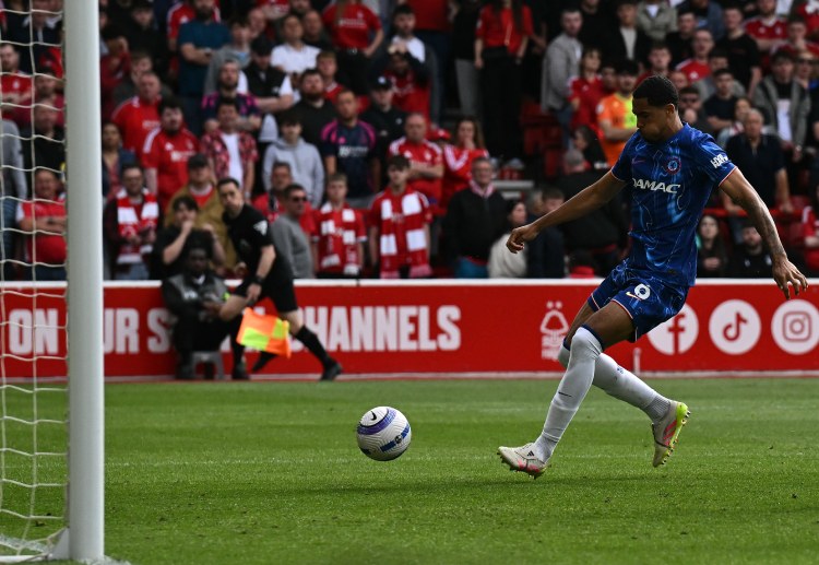 လီဗီ ကိုးလ်ဝဲလ်ရဲ့ ရာသီအစ ဒဏ်ရာကြောင့် ပရီးမီးယားလိဂ် ကလပ် ချဲလ်ဆီးဟာ ရီနာတို ဗိုင်ဂါကို အသင်းမှာ ဆက်ထိန်ထားဖို့ စဉ်းစားနေကြောင်း သိရပါတယ်။