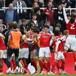 Premier League: Arsenal lội ngược dòng ngoạn mục