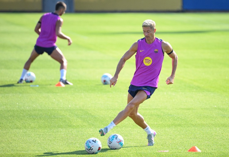 La Liga’s Barcelona star Robert Lewandowski attended a practice session