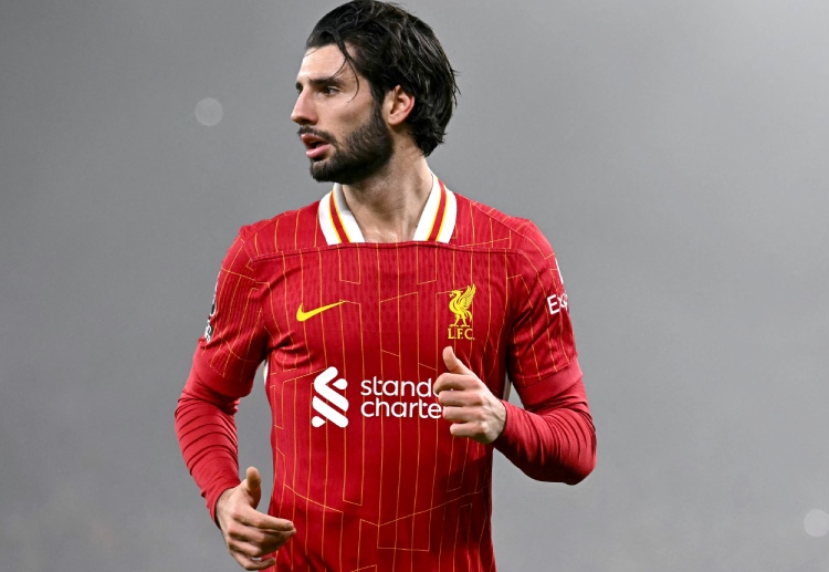 Premier League: Szoboszlai có cú sút phạt thành bàn rất đẳng cấp ở trận gặp Arsenal