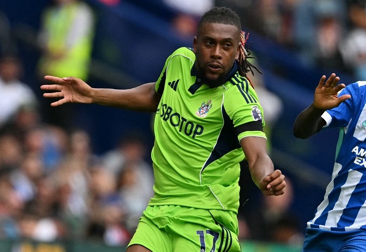 Premier League: Fulham mang về 3 điểm quan trọng