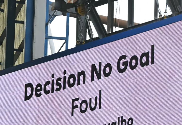 Premier League: Fulham's opening goal against Chelsea was disallowed after VAR review