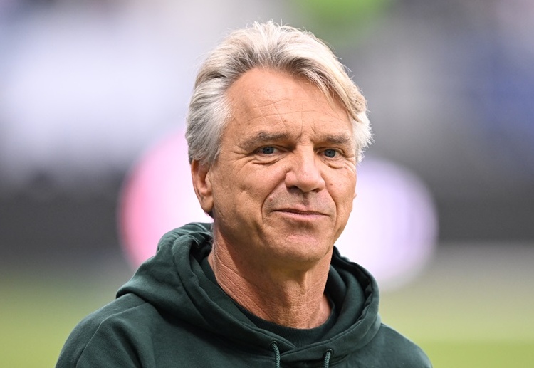 ဝါဒါဘရီမင်ဟာ ဘေယန်မြူးနစ်ကို ၂၀၂၄ ခုနှစ်က ဘွန်ဒက်စ်လီဂါမှာ နောက်ဆုံး အသာရခဲ့တာ ဖြစ်ပြီး တွေ့ဆုံမှု တော်တော်များများမှာ ဂိုးပြတ် အရှုံးပေးခဲ့ရတာ တွေ့ရပါတယ်။