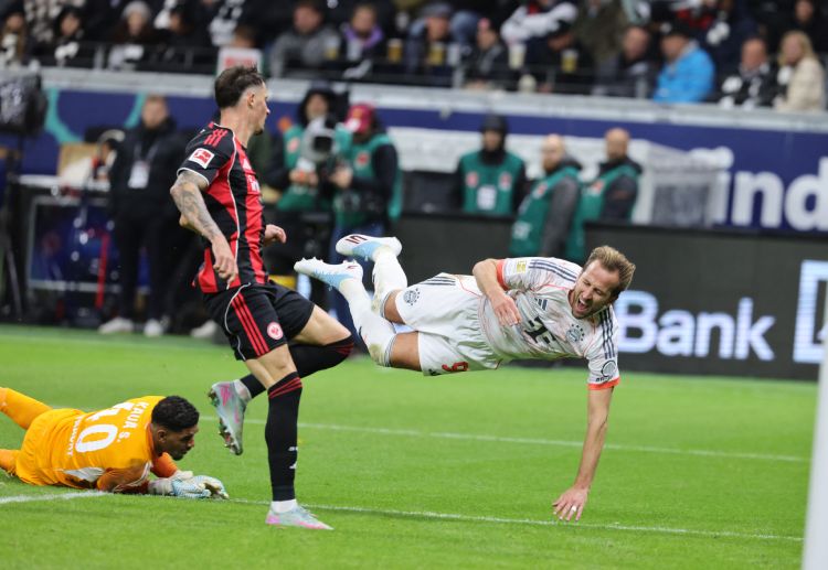 德甲联赛 凯恩低射远角得手,拜仁2比0扩大领先优势