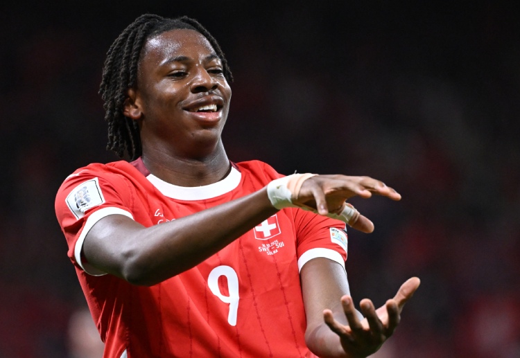 世界杯预选赛 曼赞比在弗罗伊勒助攻下冷静破门，瑞士最终2比0获胜，确保三分到手。