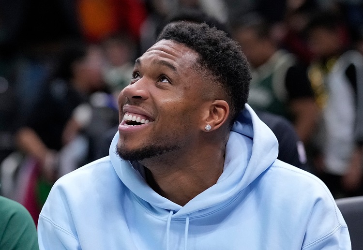 Giannis Antetokounmpo says he wants to stay with the Milwaukee Bucks for the upcoming NBA season