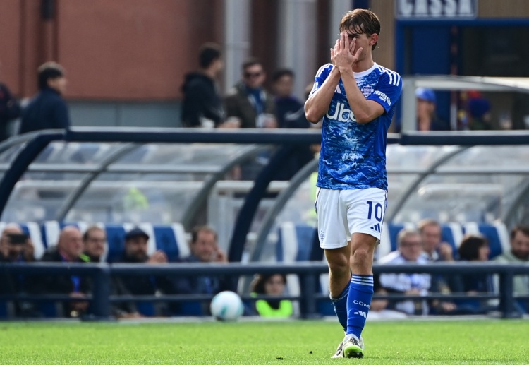 Nico Paz jadi salah satu pemain yang bersinar di Serie A