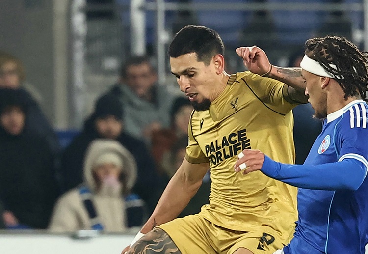 ခရစ္စတယ်ပဲလေ့စ် ညာနောက်ခံလူ ဒန်နီရယ် မူနော့ဇ် ကိုတော့ ပရီးမီးယားလိဂ် ထိပ်တန်း ကလပ်တွေက စိတ်ဝင်စားနေပါတယ်။