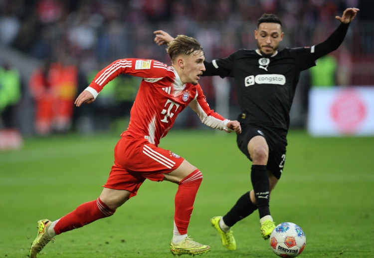 德国杯 拜仁小将莱纳特·卡尔展现惊人状态，这位17岁新秀连续三场比赛制造进球，并曾在欧冠面对阿森纳时攻入一球。