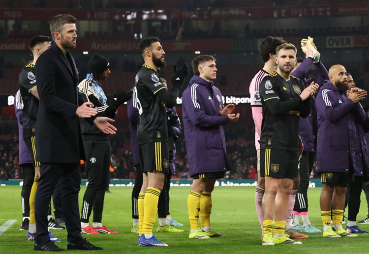 အာဆင်နယ် ကတော့ ရှုံးနိမ့်ခဲ့ပေမယ့် ပရီးမီးယားလိဂ် အမှတ်ပေးဇယားထိပ်မှာ ၄ မှတ်အသာနဲ့ ဆက်လက် ဦးဆောင်နေဆဲ ဖြစ်ပါတယ်။