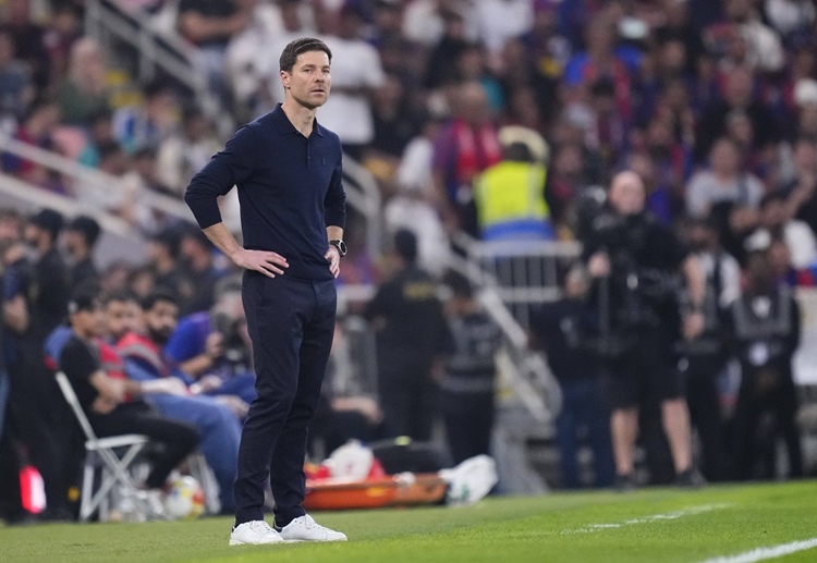 စပိန်သားဟာ ၂၀၀၉ ကနေ ၂၀၁၆ အထိ ရီးရဲလ်မက်ဒရစ် အတွက် ၂၃၈ ပွဲ ကစားပေးခဲ့ပြီး ချန်ပီယံလိဂ် ၂ ကြိမ်နဲ့ လာလီဂါ ၁ ကြိမ် ရရှိခဲ့ဖူးပါတယ်။