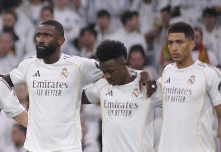 လာလီဂါ ကလပ် ရီးရဲလ်မက်ဒရစ်က ချဲလ်ဆီးရဲ့ ဗင်နီးစီးယပ်စ် ဂျူနီယာ အတွက် ယူရို ၁၅၀ သန်း (ပေါင် ၁၃၀.၇ သန်း၊ ဒေါ်လာ ၁၇၅.၉ သန်း) တန်ကြေး ရှိတဲ့ စံချိန်တင် ကမ်းလှမ်းမှုကို လက်ခံရရှိခဲ့ပါတယ်။