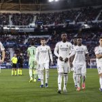 西甲联赛 皇家马德里客场1比2负于奥萨苏纳，终场哨响后姆巴佩神情落寞。