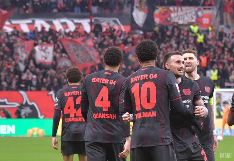 德甲联赛 先拔头筹