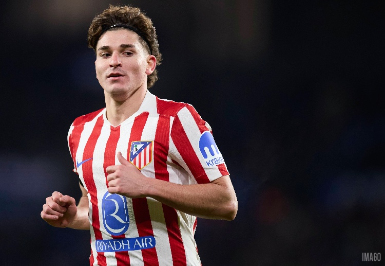 လာလီဂါ ကလပ်က သူ့ရဲ့ လုပ်ခ လစာကို တစ်နှစ်လျှင် ယူရို ၁၀ သန်း အထိ တိုးမြှင့်ပေးပြီး တခြား အသင်းတွေဆီ မပြောင်းရွှေ့အောင် ဆွဲဆောင်ဖို့ ပြင်ဆင်နေတာပါ။