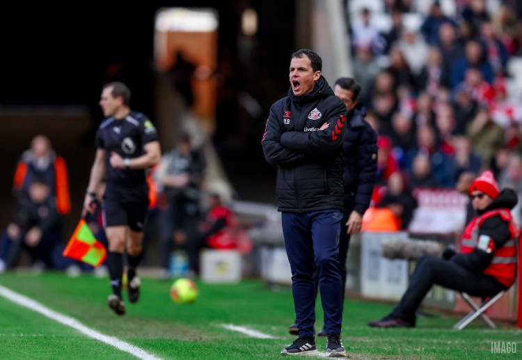 Sunderland thi đấu vòng 31 Premier League với cuộc đối đầu Newcastle