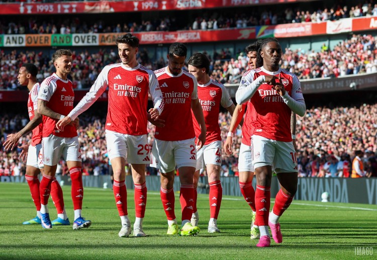 อาร์เซนอล แซง ซิตี้ กลับจ่าฝูง พรีเมียร์ลีก 2026