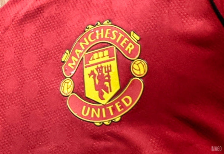 တကယ်တော့ ပရီးမီးယားလိဂ် ကလပ်ဟာ ရာသီကုန်ချိန်မှာ လက်ရှိ ယာယီ နည်းပြ မိုက်ကယ် ကာရစ်ခ်ကို ဆက်လက် ခန့်အပ်မလား။