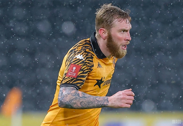 ဒါဟာ ပရီးမီးယားလိဂ် သမိုင်းမှာ ထူးထူးခြားခြား ပွဲပြီးဆုံးကြောင်း အချက်ပေးပြီးမှ သွင်းယူခဲ့တဲ့ တစ်လုံးတည်းသော ဂိုးလည်း ဖြစ်ပါတယ်။