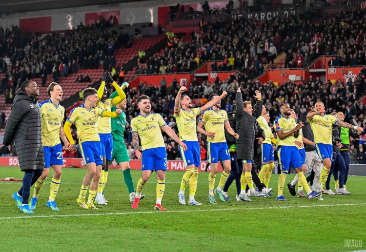 英足总杯 在埃克特执教下，南安普顿迎来重生，本赛季有望冲击升级。