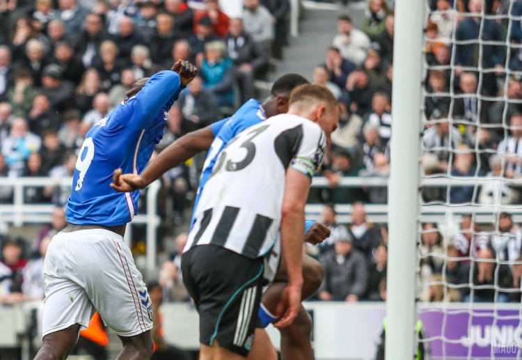 英超联赛 队内头号射手布罗贝伊（6球）将继续领衔桑德兰进攻端。