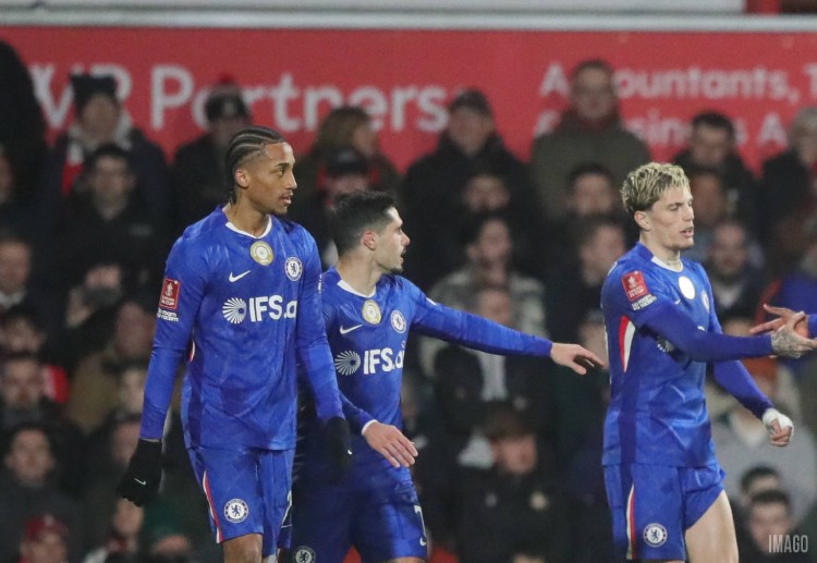 ချဲလ်ဆီးတို့ ရိုစီနီယာကို ရာထူး ကနေ ထုတ်ပယ်ခဲ့တဲ့ အဓိက အကြောင်းရင်း ကတော့ အင်္ဂါနေ့ညက ဘရိုက်တန်ကို ၃-၀ နဲ့ အရှက်တကွဲ ရှုံးနိမ့်ခဲ့တဲ့ ပရီးမီးယားလိဂ် ပွဲစဉ်ကြောင့် ဖြစ်ပါတယ်။