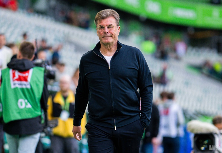 Dieter Hecking hopes for a Wolfsburg win against Paderborn to keep their spot in the Bundesliga next season