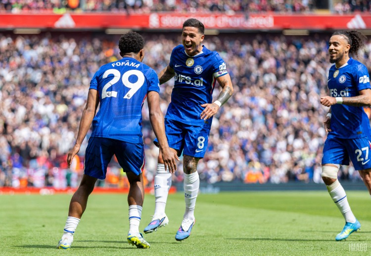 Enzo Fernandez sedang berkarir di Premier League