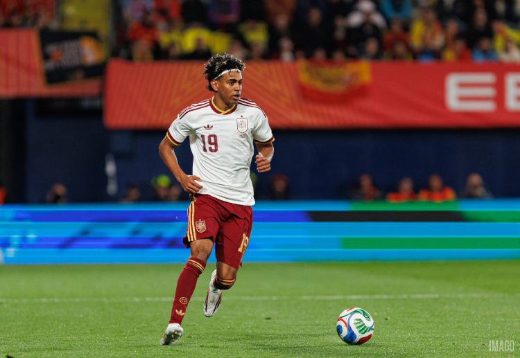 Opta စူပါကွန်ပျူတာရဲ့ ခန့်မှန်းချက်အရ စပိန်အသင်းဟာ လက်ရှိ ကမ္ဘာ့ဖလားမှာ ဗိုလ်စွဲဖို့ ရေပန်းအစားဆုံး အသင်း ဖြစ်နေပါတယ်။
